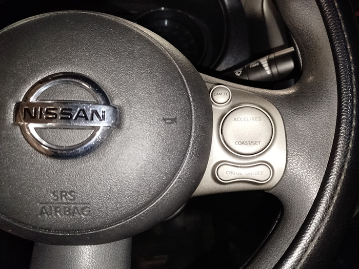 Nissan Versa Advance 2013